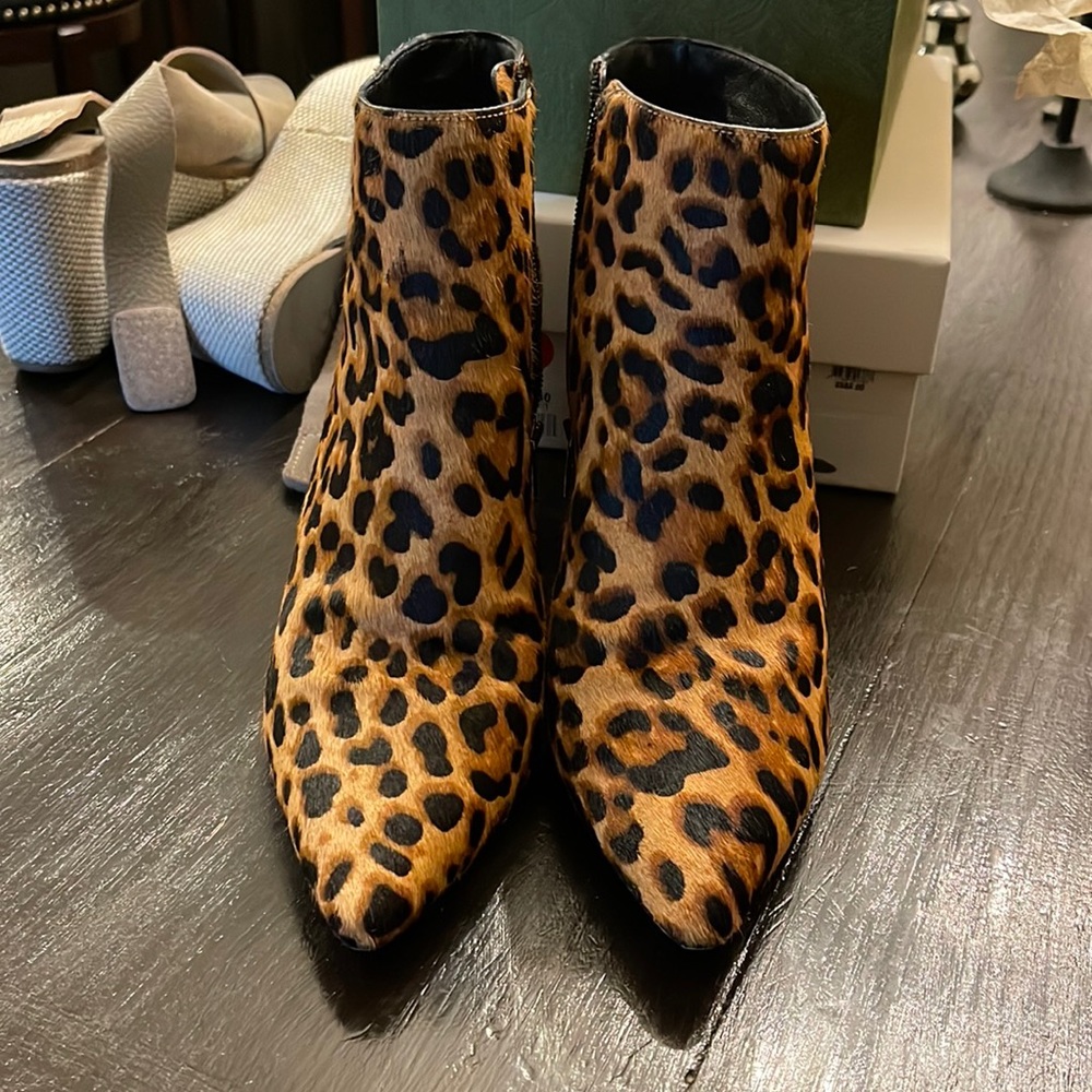 Antonio Melanie Booties - Cheetah Print